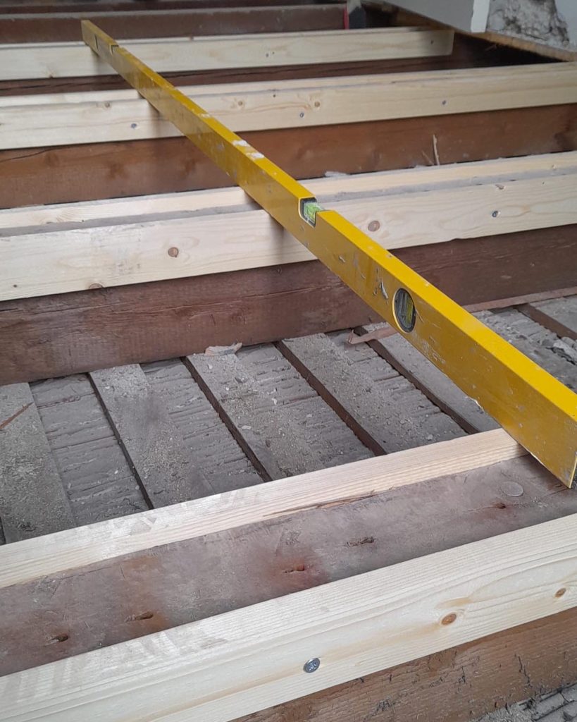 EC1C9E6C-8036-425C-AEF0-04CD3B0E75FF